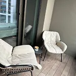 Sky Park Elegance 아파트