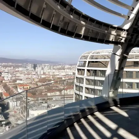 Sky Park Elegance * Bratislava