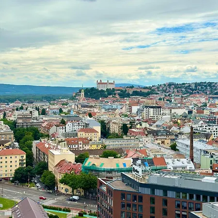 Sky Park Elegance Lägenhet Bratislava